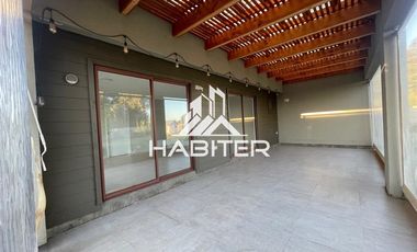 Casa en Arriendo en Condominio Los Maitenes
