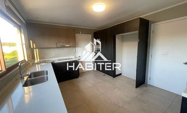 Casa en Arriendo en Condominio Los Maitenes
