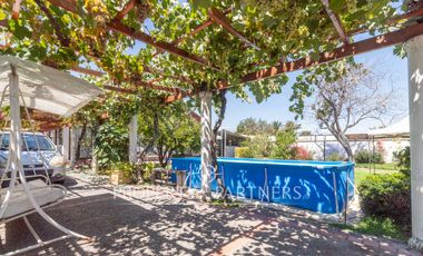 Amplia y comoda propiedad a pasos de Metro Rojas Magallanes.