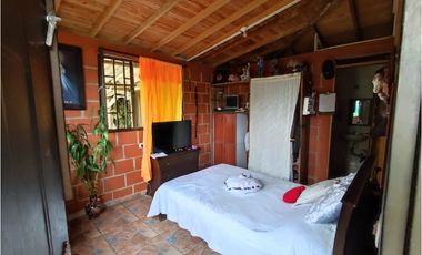 Finca cafetera para la venta en la bella Pereira!!!