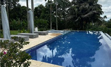 Casa campestre para la venta en Castilla la nueva, cerritos, Pereira!!