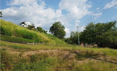 Lote en la Avenida del Sur para la venta, Pereira!!!