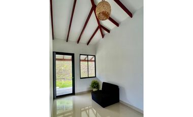 Casa campestre en condominio para la venta en Calima, Valle del Cauca