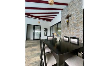 Casa campestre en condominio para la venta en Calima, Valle del Cauca