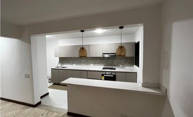 Casa en conjunto para la venta en los  Alamos, Pereira!!