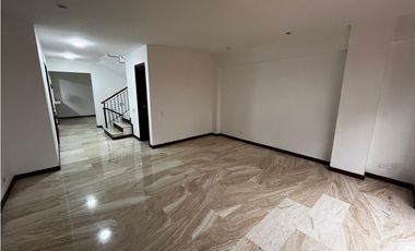 Casa en conjunto para la venta en los  Alamos, Pereira!!