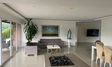 Casa campestre en condominio para arriendo en Combia, Pereira!!!