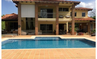 Casa campestre amoblada en condominio para arriendo, Cerritos,Pereira