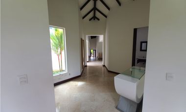 Casa campestre en condominio para arriendo en Cerritos, Pereira!!!