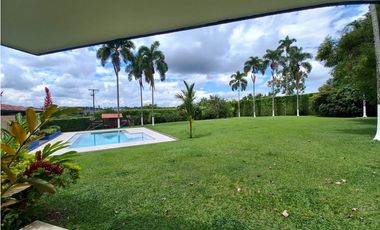 Casa campestre en condominio para arriendo en Cerritos, Pereira!!!