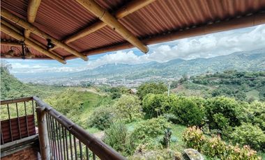 Finca independiente para la venta en el sector Boquerón, Dosquebradas