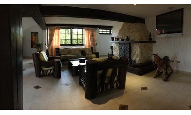 Casa campestre en condominio para la venta en Calima, Valle del Cauca