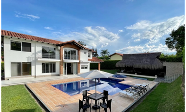 Casa campestre amoblada para arriendo en Cerritos, Pereira!!!
