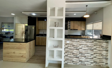 Casa campestre amoblada para arriendo en Cerritos, Pereira!!!