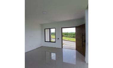 Casa campestre en parcelación para la venta en Condina, Pereira!!