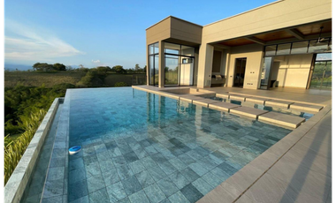 Casa campestre en condominio para la venta en Cerritos, Pereira!!!