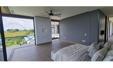 Casa campestre en condominio para la venta en Cerritos, Pereira!!!