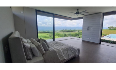 Casa campestre en condominio para la venta en Cerritos, Pereira!!!