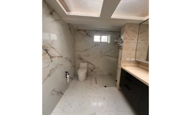 Casa esquinera en conjunto para arriendo en los Alamos, Pereira!!