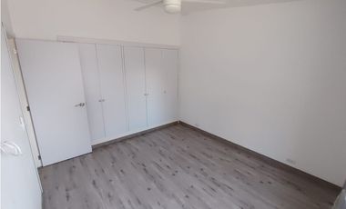 Casa esquinera en conjunto para arriendo en los Alamos, Pereira!!