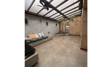 Casa esquinera en conjunto para arriendo en los Alamos, Pereira!!