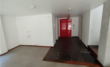 Casa esquinera en conjunto para arriendo en los Alamos, Pereira!!