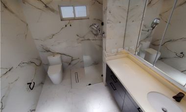 Casa esquinera en conjunto para arriendo en los Alamos, Pereira!!