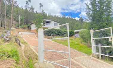 Casa campestre independiente en la Vda Gotua, Firavitoba, Boyacá