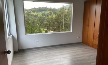 Casa campestre independiente en la Vda Gotua, Firavitoba, Boyacá