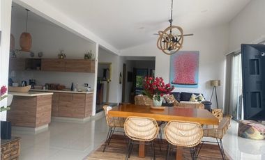 Casa campestre en condominio para la venta en Combia, Pereira!!!