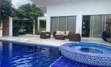 Casa campestre en condominio para la venta en Combia, Pereira!!!