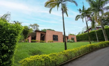 Casa campestre en condominio para arriendo en Cerritos, Pereira!!!