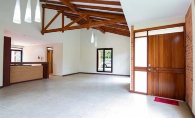 Casa campestre en condominio para arriendo en Cerritos, Pereira!!!