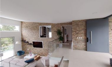 Casa campestre en condominio para arriendo en Condina,Pereira!!