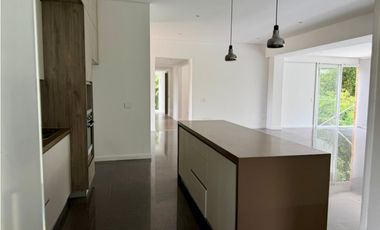 Casa campestre en condominio para la venta en Cerritos, Pereira!!!