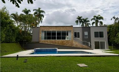 Casa campestre en condominio para la venta en Cerritos, Pereira!!!