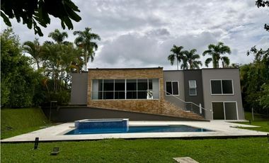 Casa campestre en condominio para la venta en Cerritos, Pereira!!!