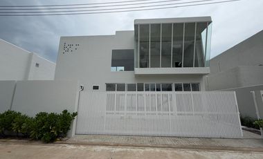 Leleaf Sea Beach Hua Hin - 4BR Pool Villa Type C