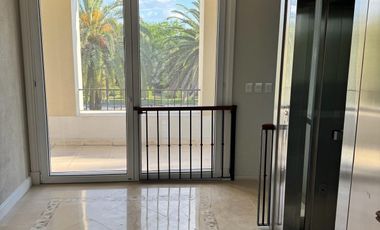 Casa en alquiler al lago en La Isla, Nordelta