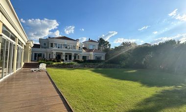 Casa en alquiler al lago en La Isla, Nordelta