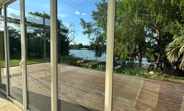 Casa en alquiler al lago en La Isla, Nordelta