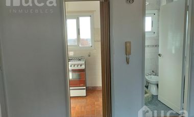 Departamento, monoambiente, con balcón , bajas expensas, en alquiler, en Olivos, Vicente López.