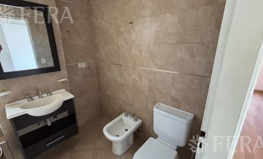 Alquiler de Departamento 3 ambientes con balcón en Wilde