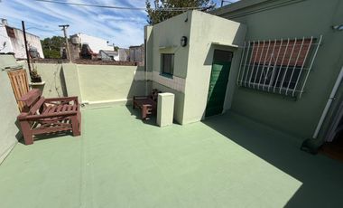 Departamento 2 amb en alquiler con terraza - Lanús Oeste