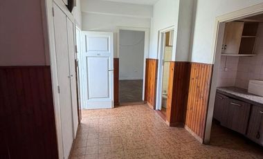 Departamento 2 amb en alquiler con terraza - Lanús Oeste