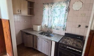 Departamento 2 amb en alquiler con terraza - Lanús Oeste