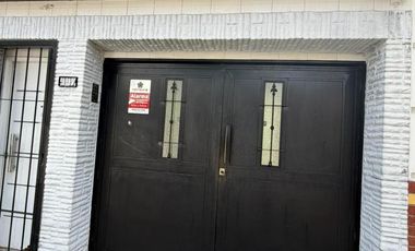 Departamento 2 amb en alquiler con terraza - Lanús Oeste