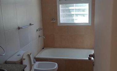 Casa en alquiler de 3 dormitorios en Barrio Liceo 3