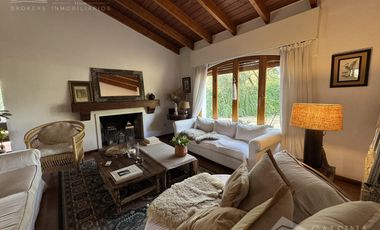 Casa 4 dormitorios en alquiler - Villa allende golf