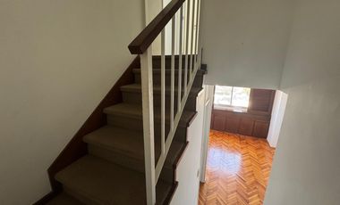 Departamento en San Isidro con excelente vista en duplex con cochera cubierta
